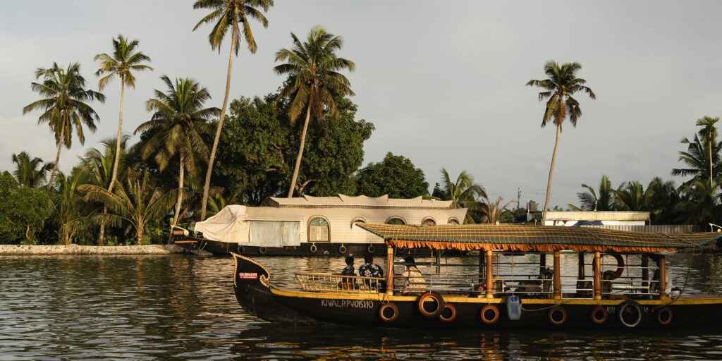 alleppey tour packages